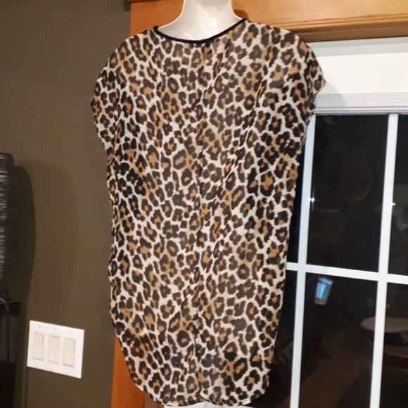 Hi-lo top - Picture 3 of 3